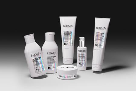 Redken-2026-Growing-Out-Damaged-Hair-Article-Image