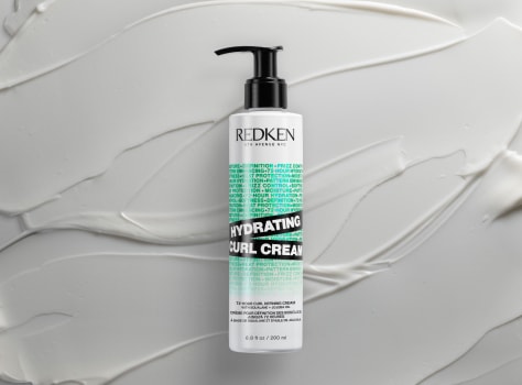 Redken2024NACurlStylersTEXTURECurlCreamBottleShot20243COMP