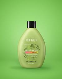 Curvaceous Low Foam Moisturizing Cleanser ByRedken
